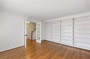 2697 S Arbor Dr S, Marietta, GA 30066 - Photo 9
