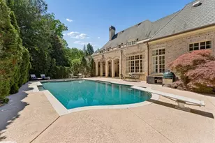 4235 Regency Ct NW, Atlanta, GA 30327 - Photo 9