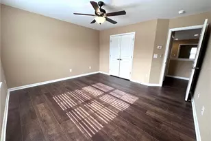 2186 Hillview Dr NE, Atlanta, GA 30329 - Photo 31