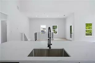 2009 Kenwood Pl SE, Smyrna, GA 30082 - Photo 11