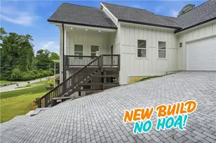 2009 Kenwood Pl SE, Smyrna, GA 30082 - Photo 3