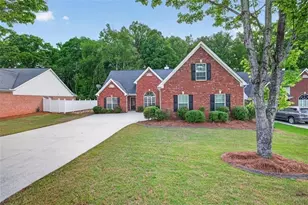 514 Grand Ashbury Ln, Sugar Hill, GA 30518 - Photo 5