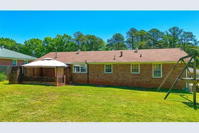 409 Dora Street, Griffin, GA 30223 - Photo 13