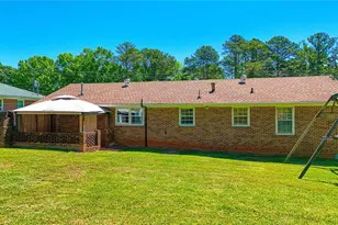 409 Dora St, Griffin, GA 30223 - Photo 13