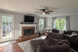 3276 Whitfield Dr, Marietta, GA 30062 - Photo 11