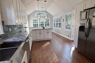 3276 Whitfield Dr, Marietta, GA 30062 - Photo 7
