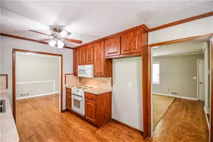 165 Wilhelmina Dr, Ellenwood, GA 30294 - Photo 9