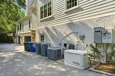 2820 Normandy Drive NW, Atlanta, GA 30305 - Photo 95