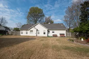 115 Oakview Trce, Fayetteville, GA 30215 - Photo 3