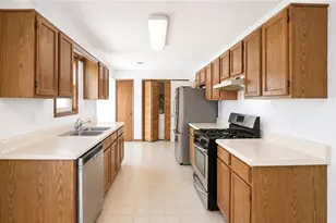 5405 Jamestowne Dr, Powder Springs, GA 30127 - Photo 11
