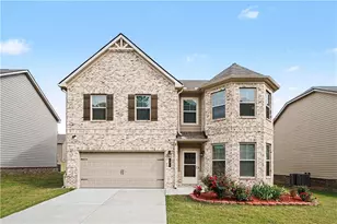 684 Lakehaven Ln, Loganville, GA 30052 - Photo 1