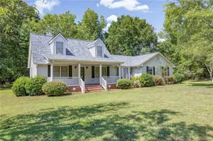 2821 Hog Mountain Rd, Jefferson, GA 30549 - Photo 1