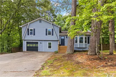 451 Old Towne Trail, Lawrenceville, GA 30046 - Photo 1
