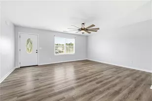 242 Grandview Dr, Jefferson, GA 30549 - Photo 9