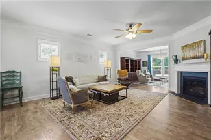 136 Wood Hollow Dr, Woodstock, GA 30188 - Photo 15