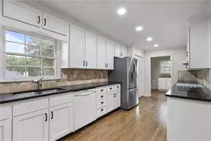 3995 Manson Ave SE, Smyrna, GA 30082 - Photo 17