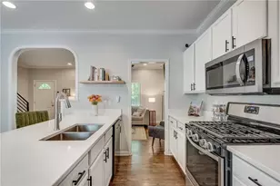 1557 Paxon St SE, Atlanta, GA 30317 - Photo 9