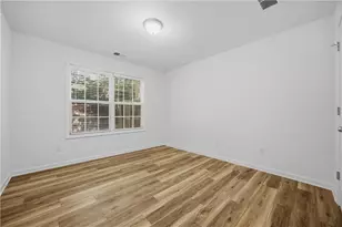 910 Park Knoll Ct, Lawrenceville, GA 30043 - Photo 15