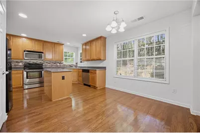 910 Park Knoll Court, Lawrenceville, GA 30043 - Photo 9