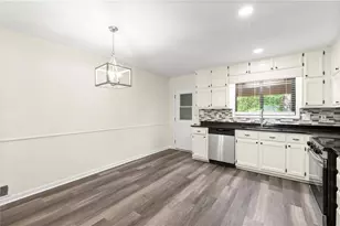 1858 D'Youville Ln, Atlanta, GA 30341 - Photo 9