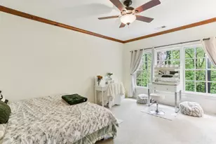 1170 Pine Ridge Rd NE, Atlanta, GA 30324 - Photo 21