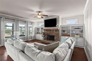 549 Riverwalk Manor Dr, Dallas, GA 30132 - Photo 3