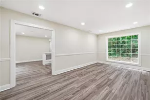 303 Quail Hollow Dr, Woodstock, GA 30188 - Photo 11
