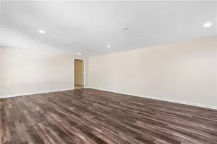 303 Quail Hollow Dr, Woodstock, GA 30188 - Photo 25