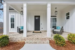 5575 Chestatee Landing Dr, Gainesville, GA 30506 - Photo 5