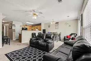 5330 Creekview Ln, Morrow, GA 30260 - Photo 11