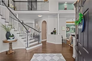 425 Abbeywood Dr, Roswell, GA 30075 - Photo 3