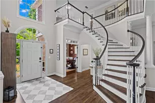 425 Abbeywood Dr, Roswell, GA 30075 - Photo 5