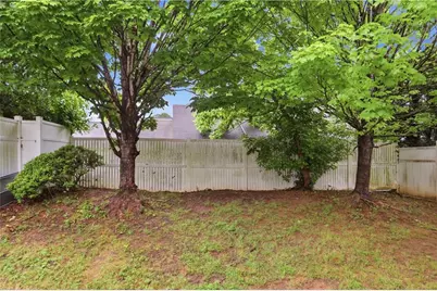 64 Garden Grove, Newnan, GA 30265 - Photo 23