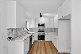 1204 Empire Cir, Lawrenceville, GA 30044 - Photo 7