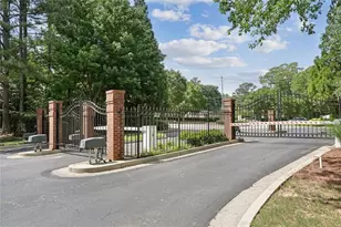 206 Spring Heights Ln, Smyrna, GA 30080 - Photo 3
