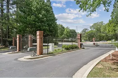 206 Spring Heights Lane #206, Smyrna, GA 30080 - Photo 3