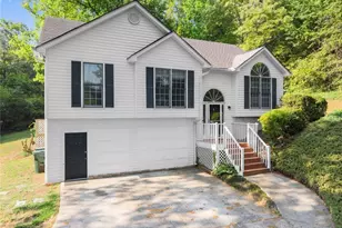 74 Blacks Mill Trce E, Dawsonville, GA 30534 - Photo 3
