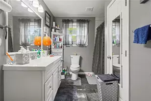 6260 Crestview Ln, Forest Park, GA 30297 - Photo 17