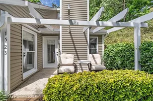 1523 Planters Ridge Ln, Alpharetta, GA 30004 - Photo 3