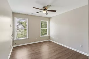739 Prince Pl, Atlanta, GA 30318 - Photo 31