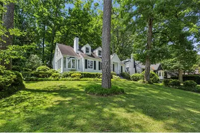 680 Longwood Drive NW, Atlanta, GA 30305 - Photo 3