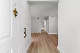 1403 Glenleaf Dr, Peachtree Corners, GA 30092 - Photo 7