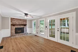 5794 Vantage Ct, Stone Mountain, GA 30087 - Photo 3