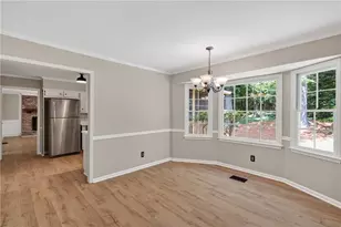 5794 Vantage Ct, Stone Mountain, GA 30087 - Photo 17