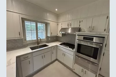 370 Herrington Drive NE, Atlanta, GA 30342 - Photo 7