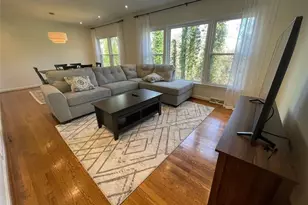 370 Herrington Dr NE, Atlanta, GA 30342 - Photo 13