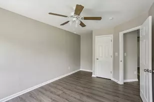 740 Prince Pl, Atlanta, GA 30318 - Photo 29