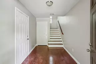 740 Prince Pl, Atlanta, GA 30318 - Photo 7