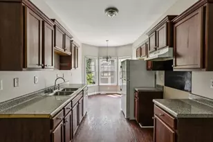 740 Prince Pl, Atlanta, GA 30318 - Photo 3