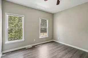 740 Prince Pl, Atlanta, GA 30318 - Photo 21